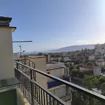 Rooftop Ramses *